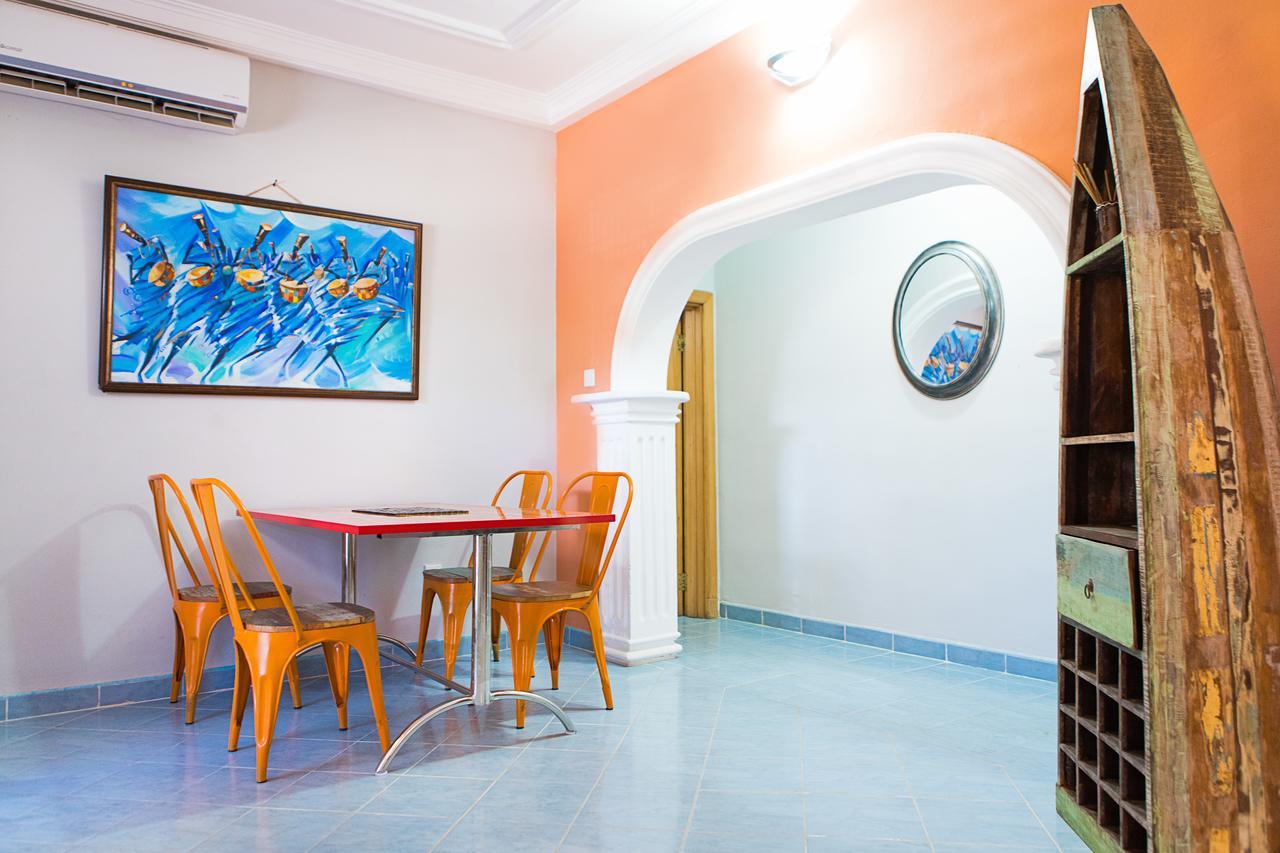 Maxwell Court Apartments Accra Eksteriør billede