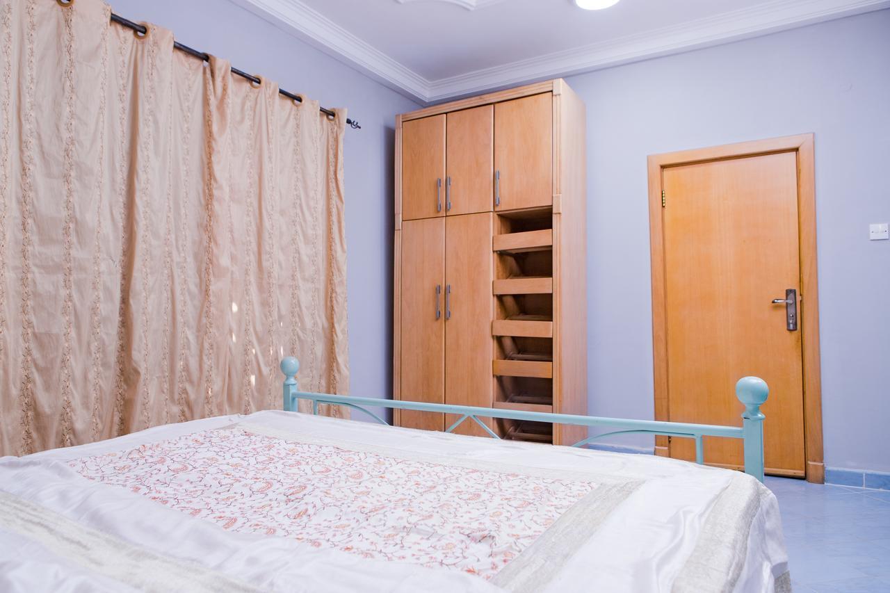 Maxwell Court Apartments Accra Eksteriør billede