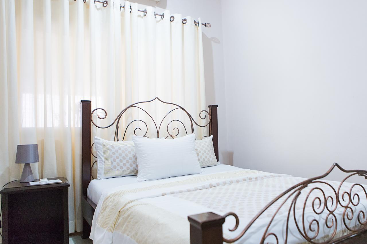 Maxwell Court Apartments Accra Eksteriør billede