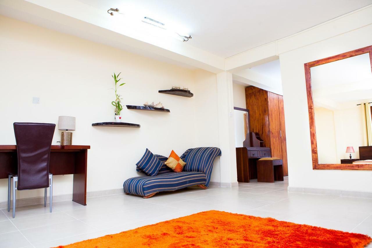 Maxwell Court Apartments Accra Eksteriør billede